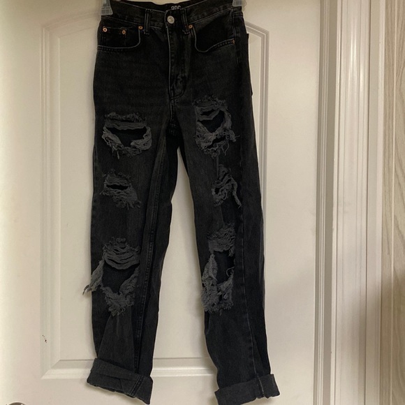 BDG/Urban Outfitters, Size:24, Black, High Rise Ripped Baggy Mom Jeans - Picture 1 of 4
